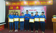 Phường Tân Thới Hiệp tổ chức tuyên dương các gương học tập làm theo lời Bác năm 